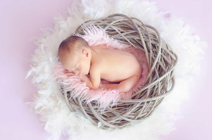 11 Gifts for New Parents for a Healthy Happy Baby - Formuland