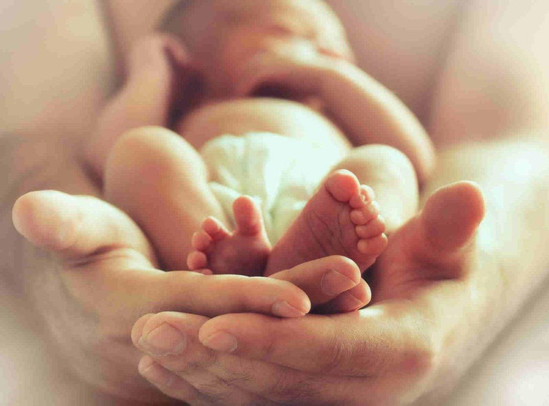 Letting Go: How to Trust Your Baby in Dad’s Care - Formuland